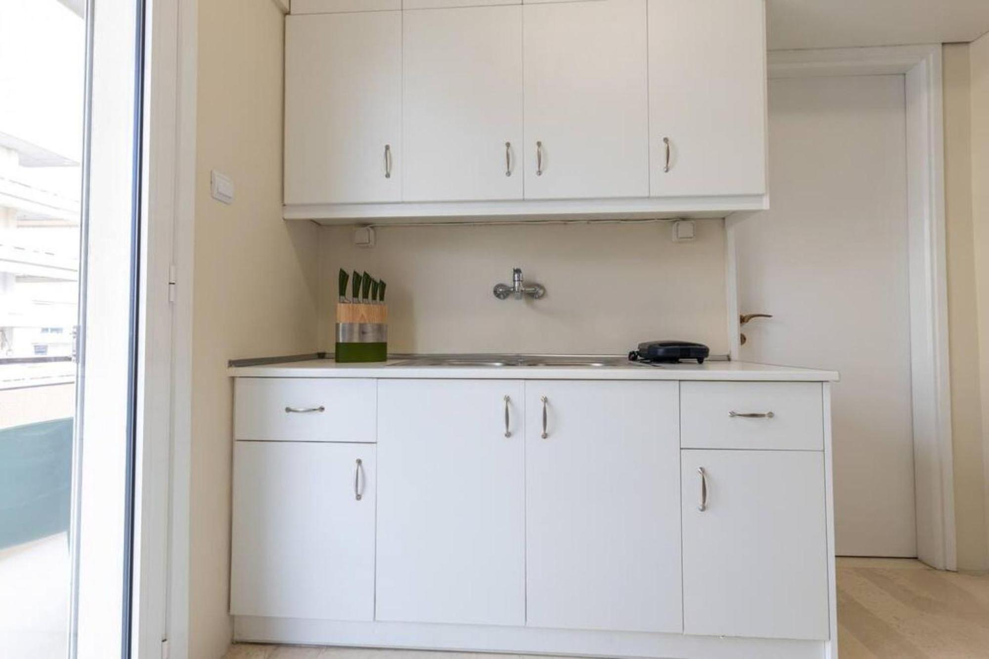 Amfitritis Family Lux Apartment At Palaio Faliro 아테네 외부 사진