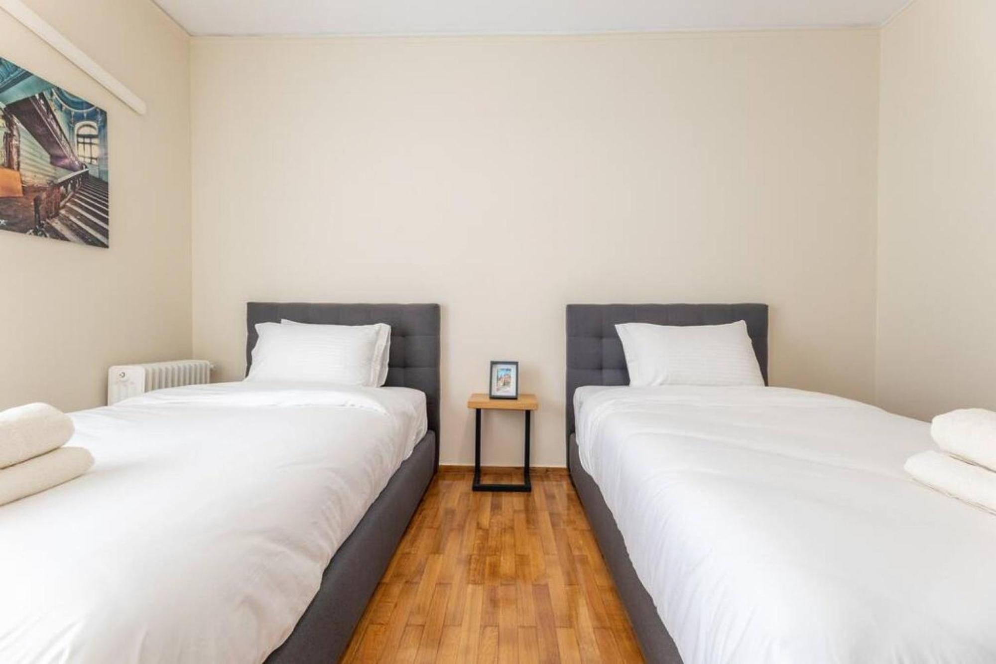 Amfitritis Family Lux Apartment At Palaio Faliro 아테네 외부 사진