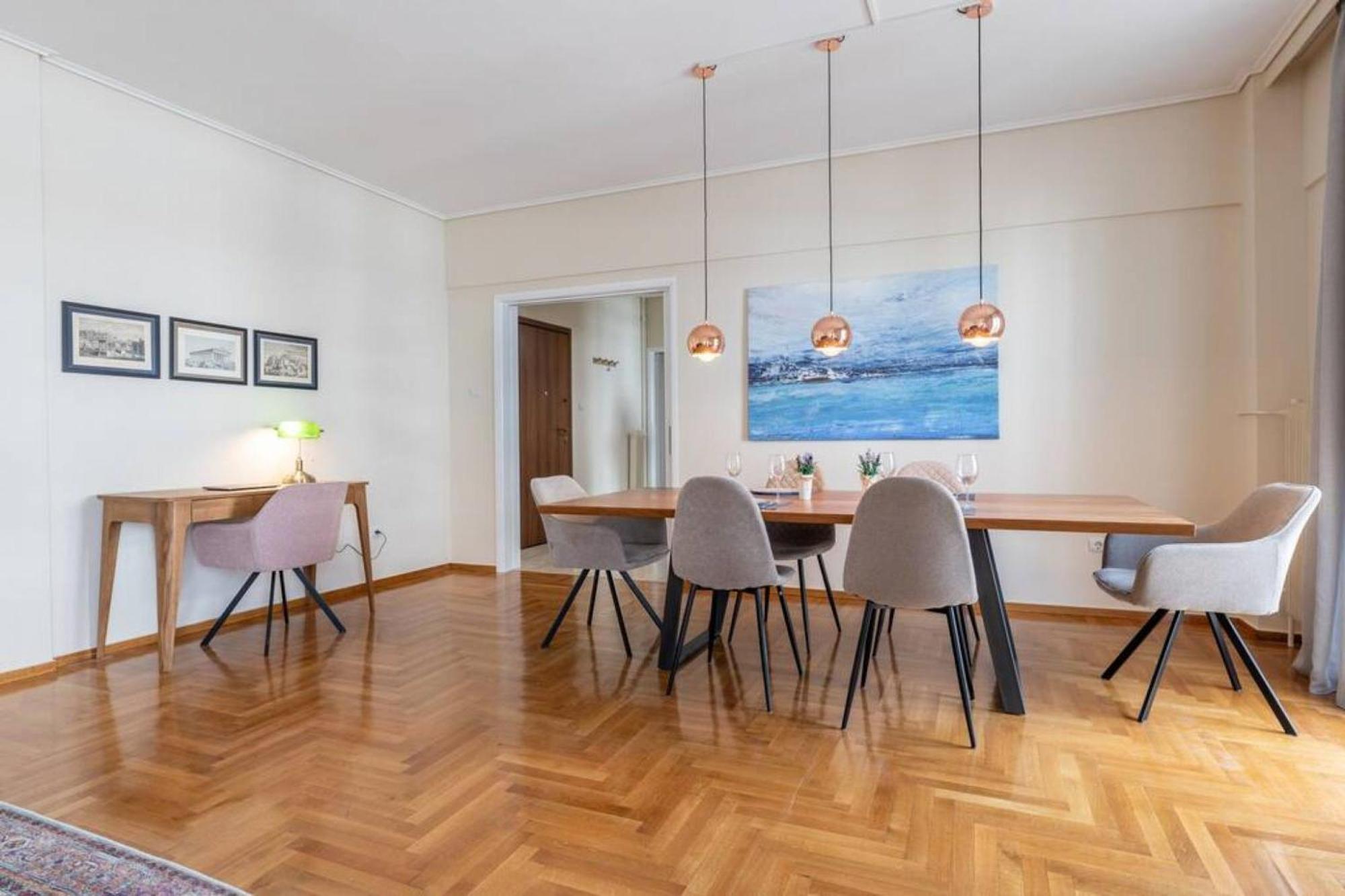 Amfitritis Family Lux Apartment At Palaio Faliro 아테네 외부 사진