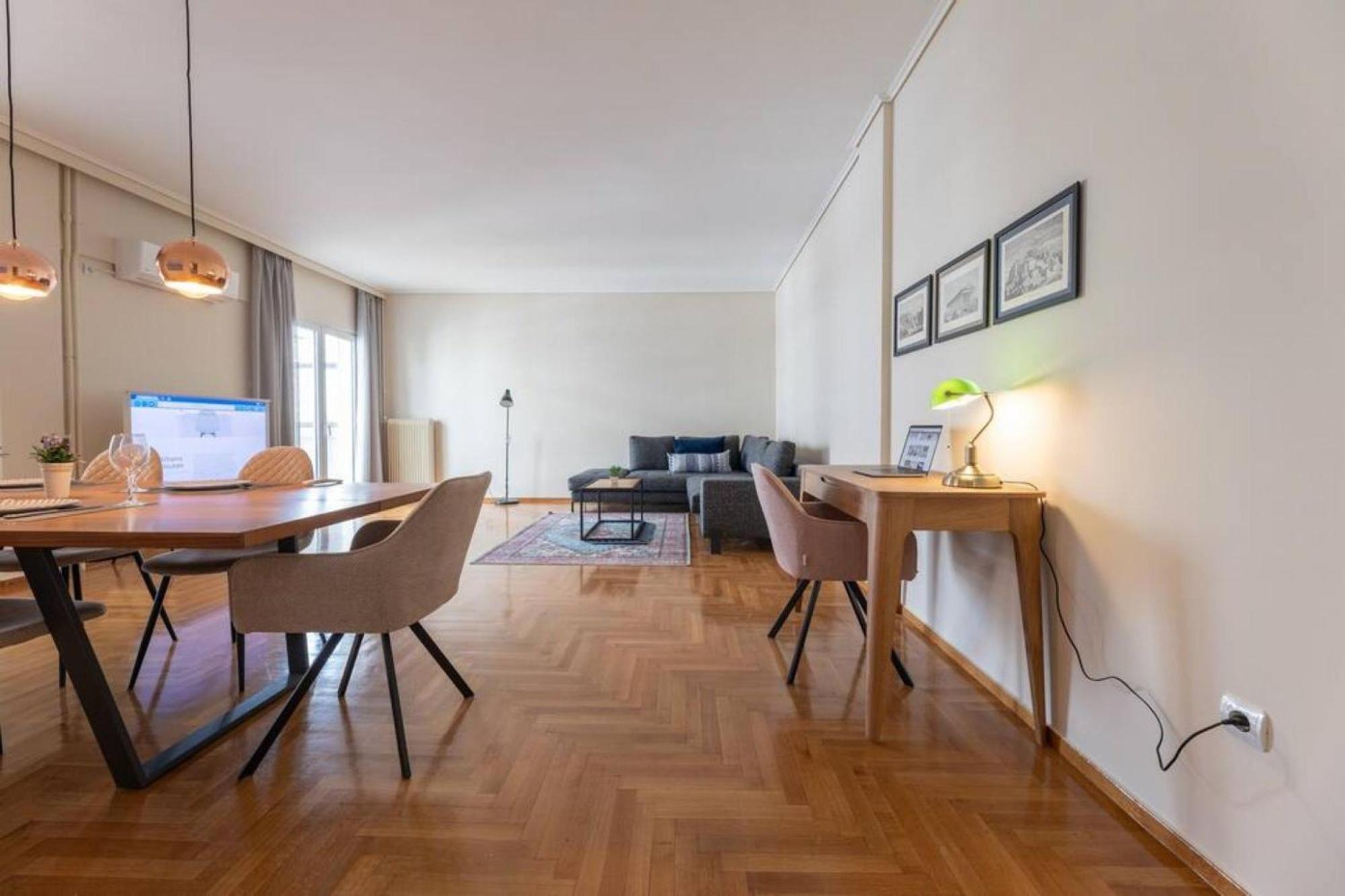 Amfitritis Family Lux Apartment At Palaio Faliro 아테네 외부 사진